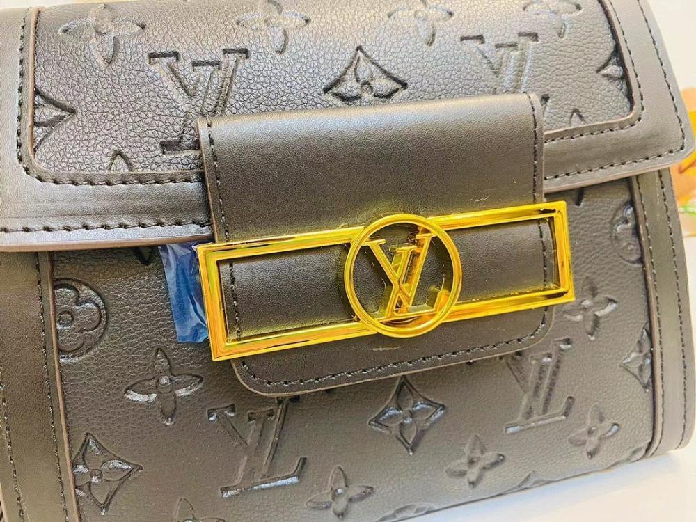 Modern Stylish Leather Shoulder Bag