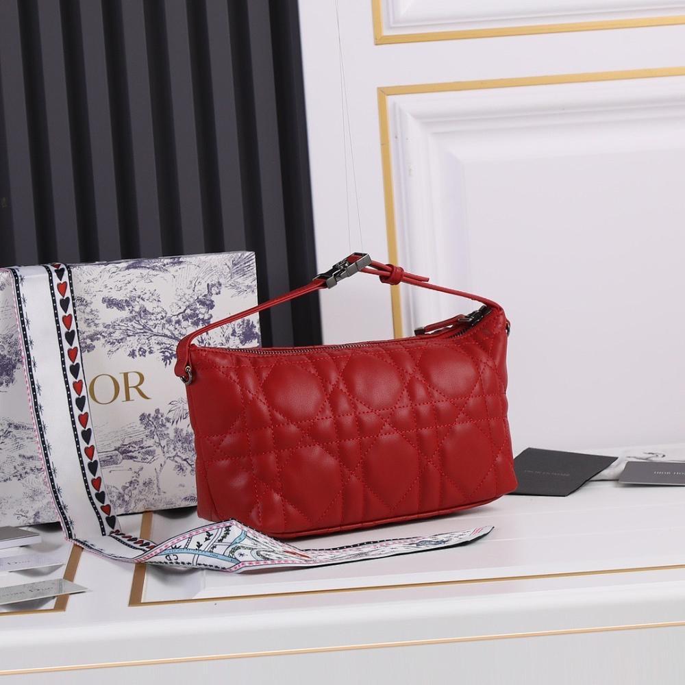 Italian-Inspired Stylish Quilted Leather Top Handle Bag