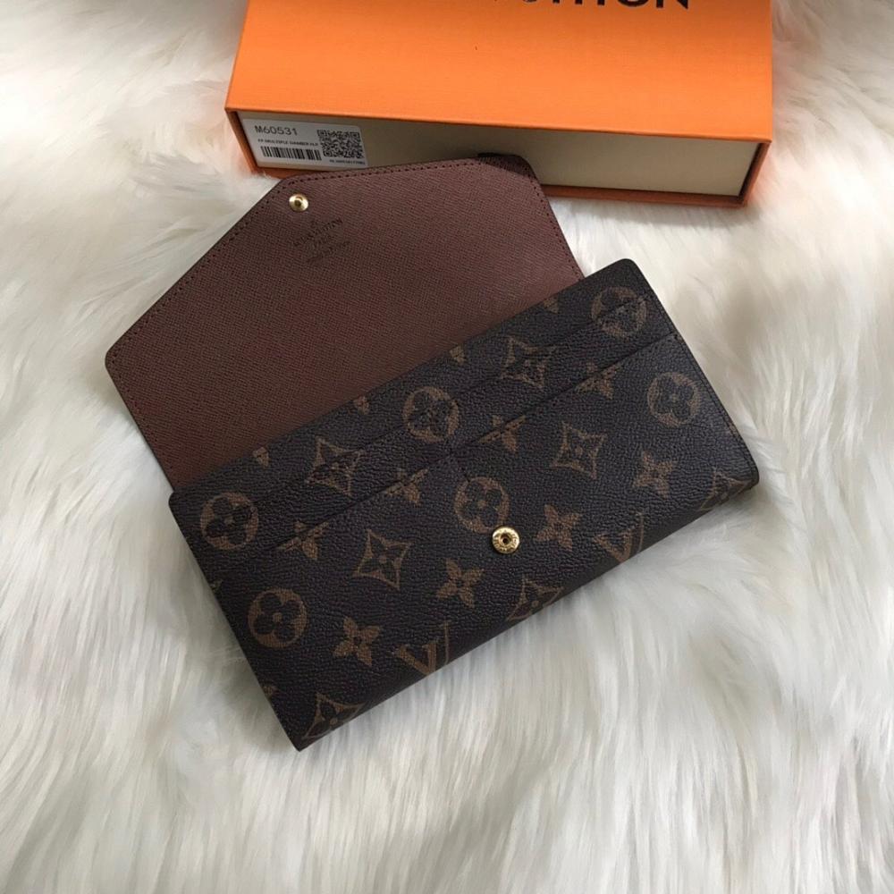 Italian-Inspired Luxury Wallet
