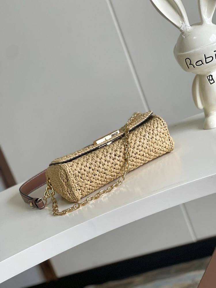 Classic Premium Woven Raffia Shoulder Bag