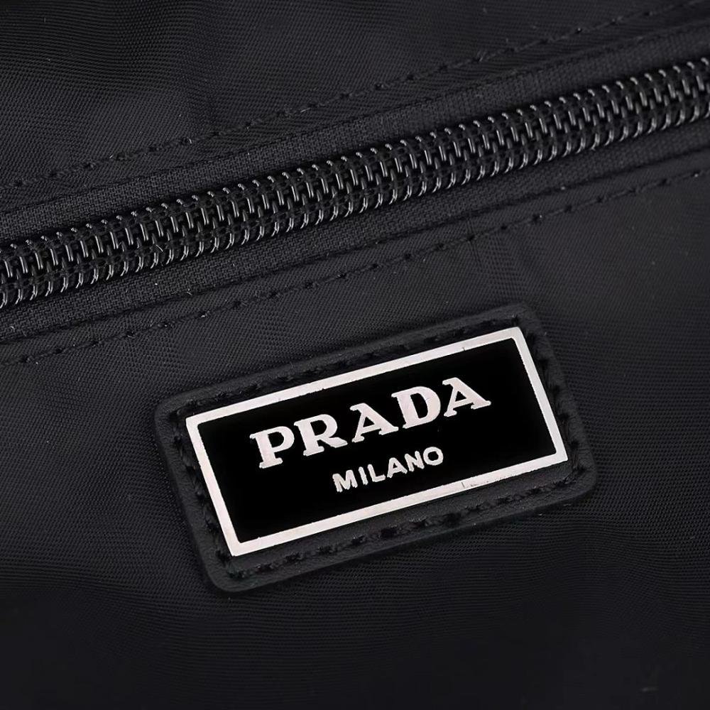 Elegant Refined Nylon Shoulder Bag