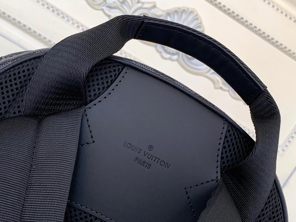 Modern Quilted Shoulder Bag – Limited Edition