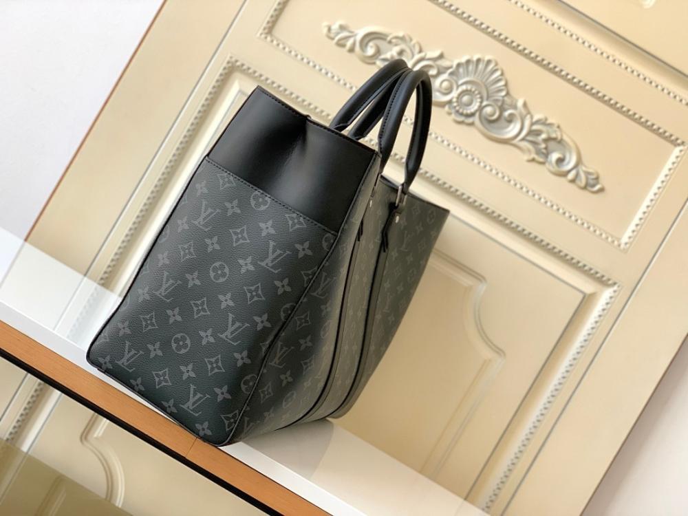 Modern Leather Shoulder Bag – Special Edition