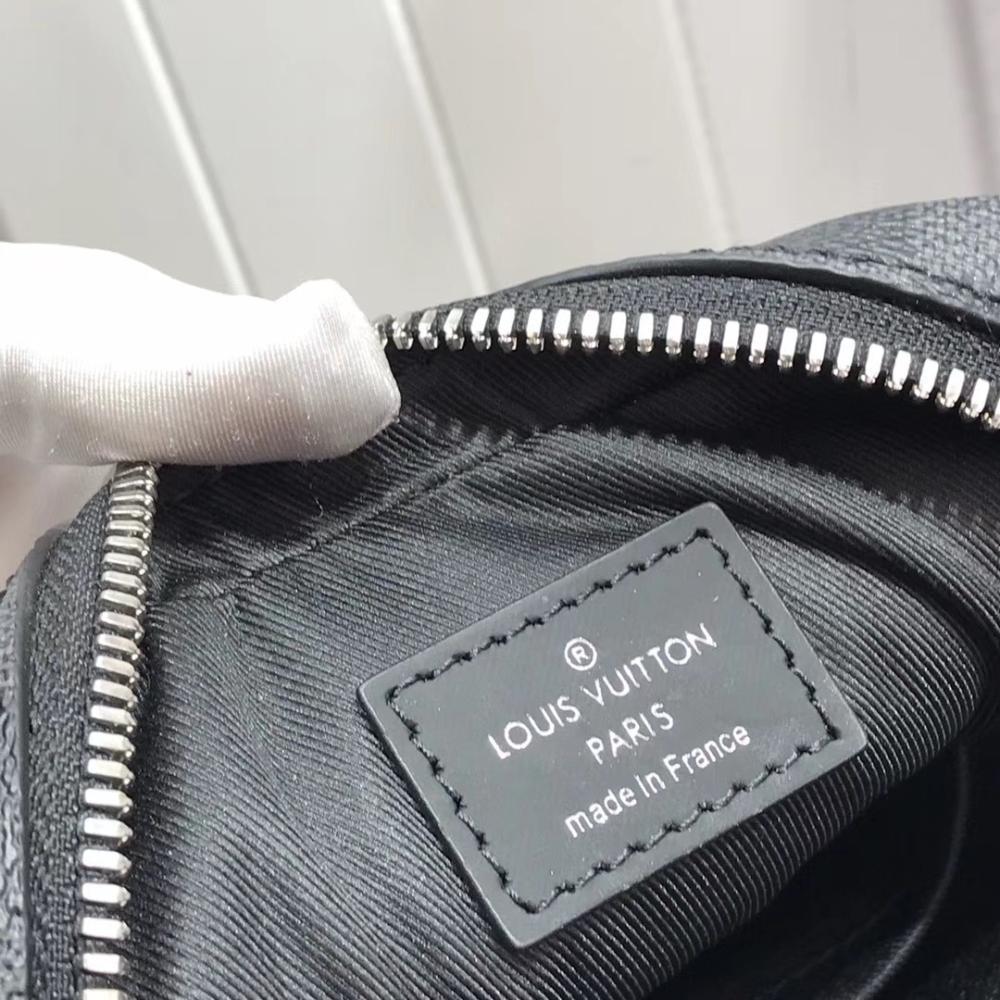 Elegant Leather Shoulder Bag