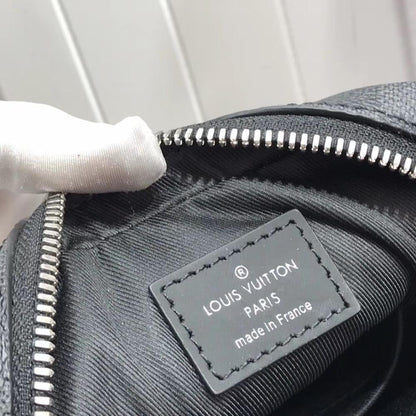 Elegant Leather Shoulder Bag