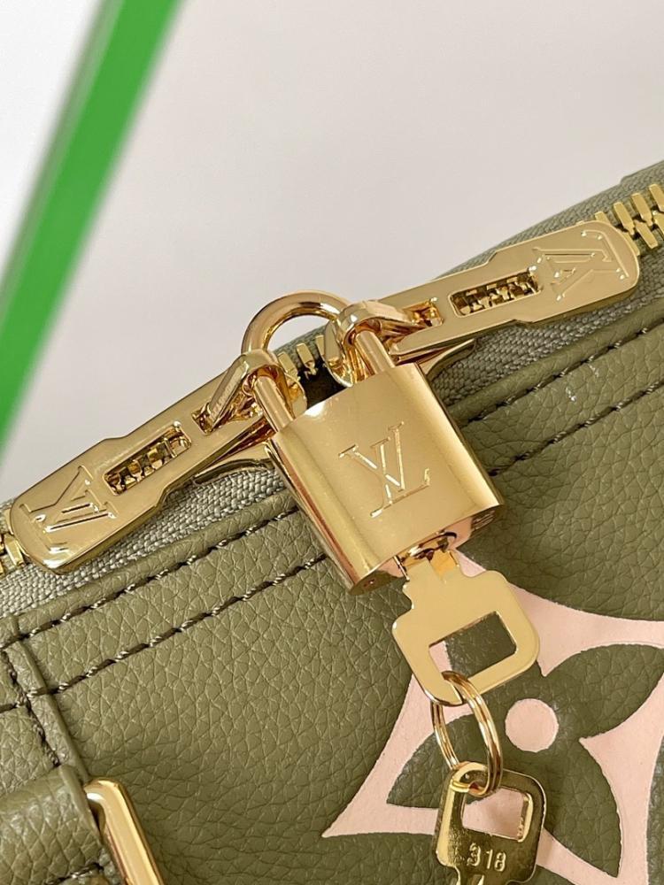 Italian-Inspired Stylish Leather Crossbody Bag