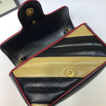 Classic Shoulder Bag