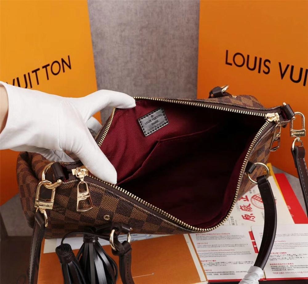 Luxury Stylish Leather Top Handle Bag