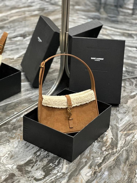 Luxury Refined Gold Shoulder Bag