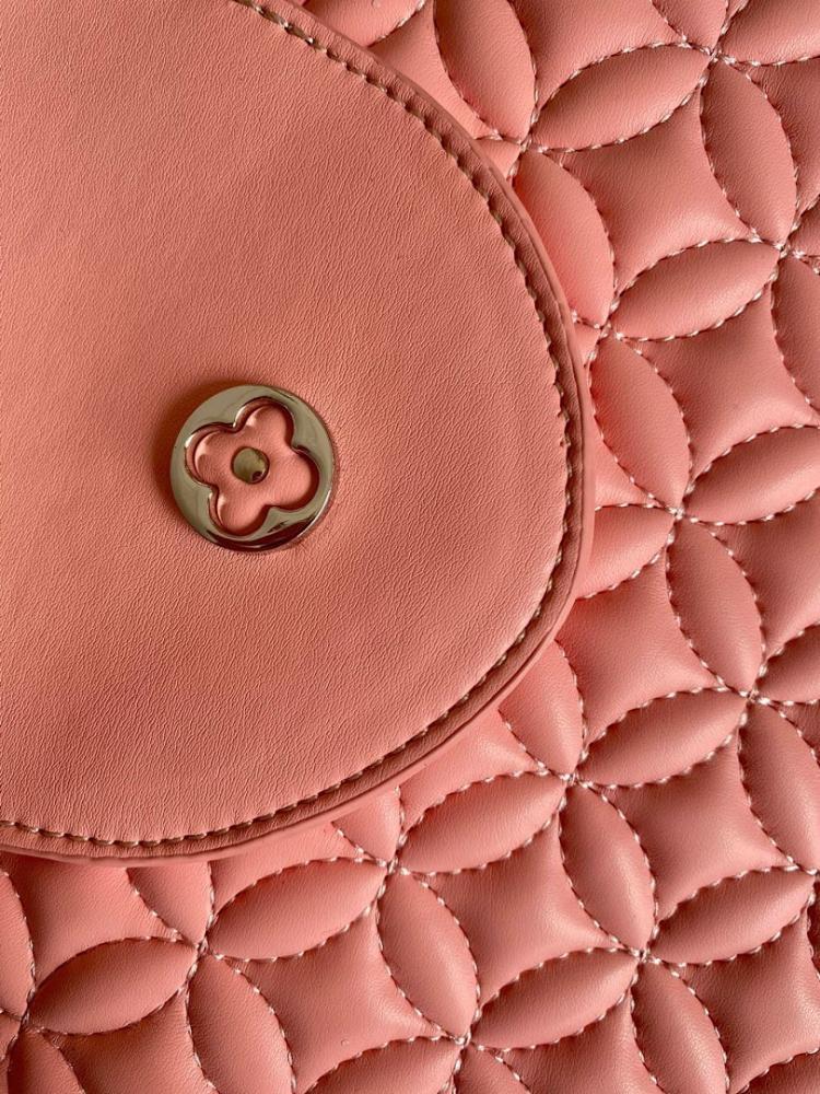 Stylish Embroidered Leather Shoulder Bag – Limited Edition