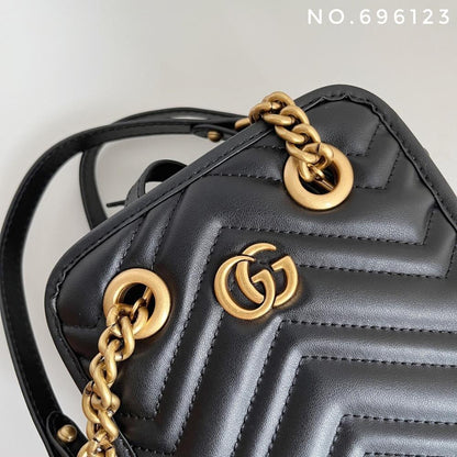 Modern Stylish Quilted Crossbody Bag