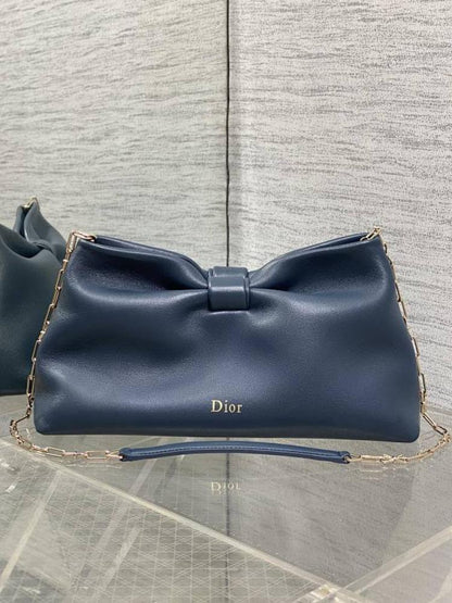 Elegant Leather Top Handle Bag