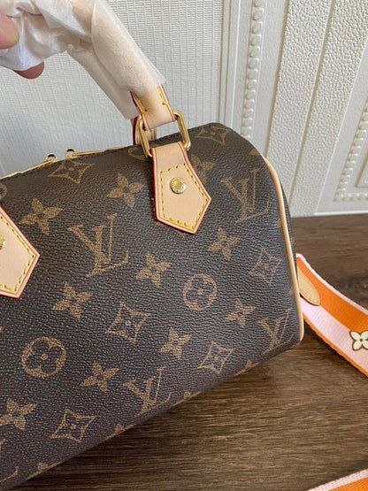 Modern Luxury Shoulder Bag