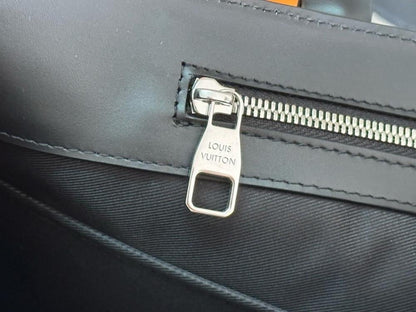 Stylish Refined Crossbody Bag