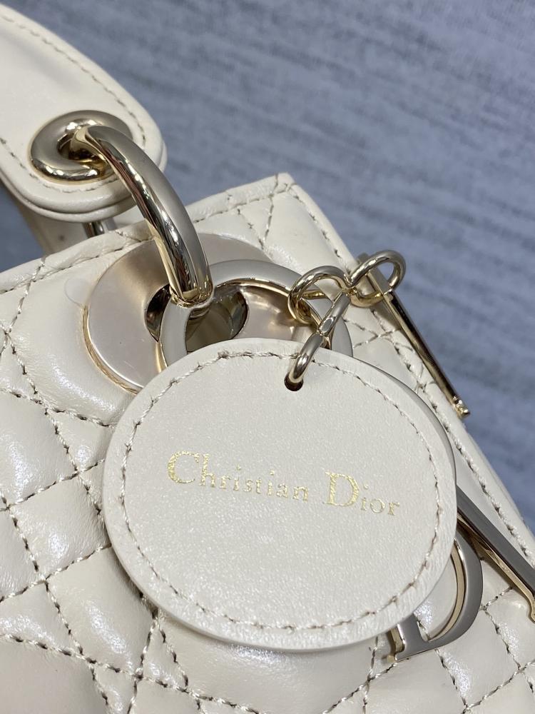 Classic Elegant Top Handle Bag