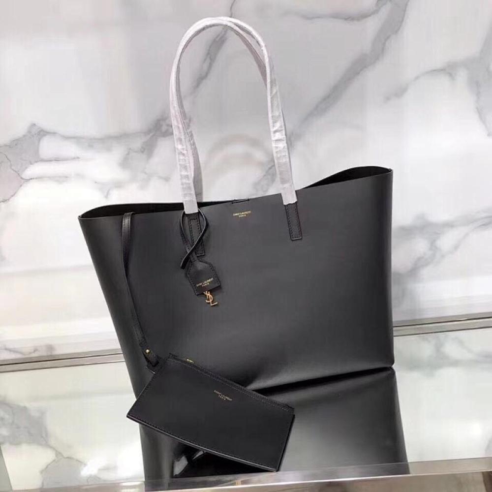 Elegant Shoulder Bag