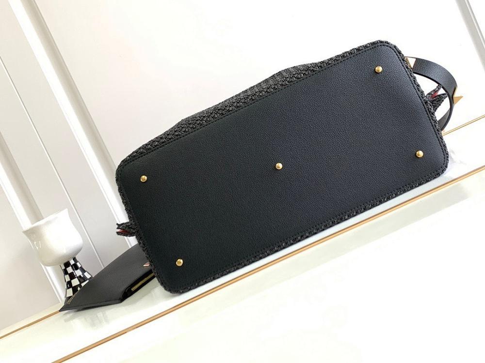 Modern Stylish Brown Woven Raffia Shoulder Bag