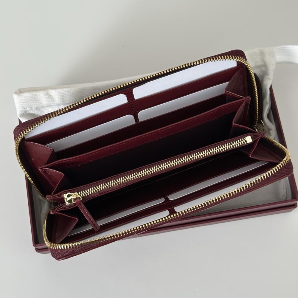 Classic Lambskin Wallet