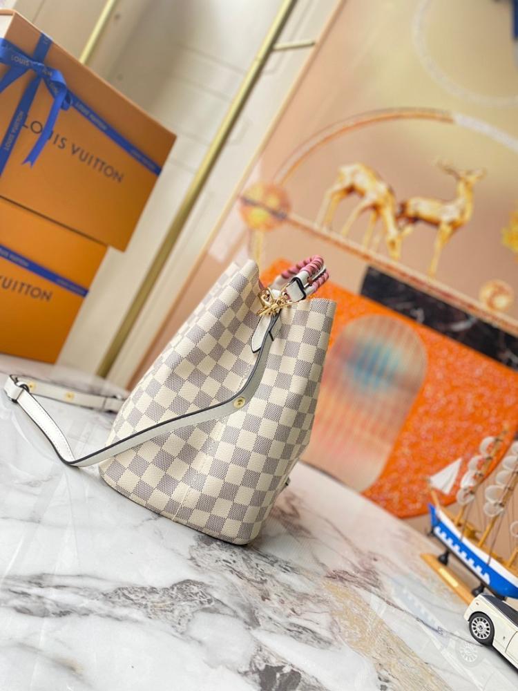 Classic Elegant Beige Woven Canvas Bucket Bag – Special Edition