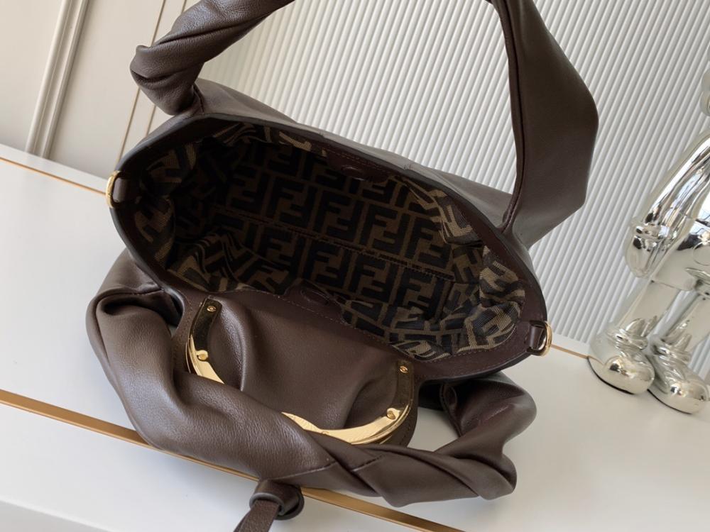 Classic Leather Shoulder Bag