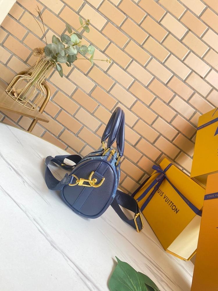 Modern Crossbody Bag