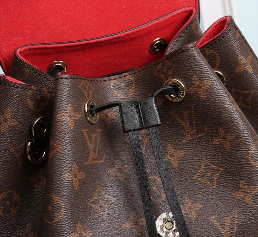 Stylish Leather Shoulder Bag – Special Edition