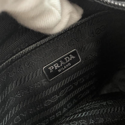 Classic Shoulder Bag