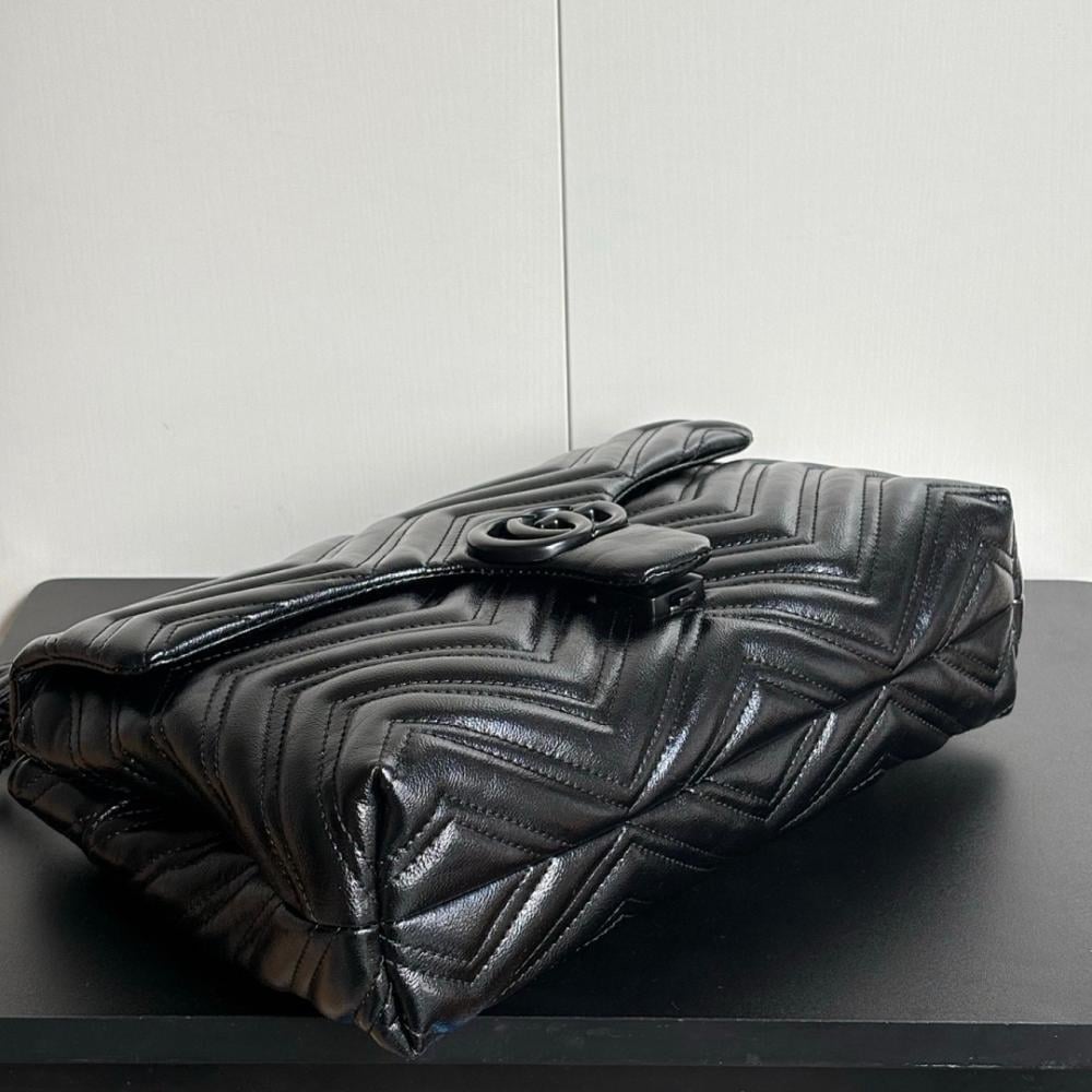 Modern Shoulder Bag