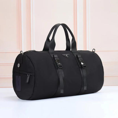 Modern Refined Top Handle Bag