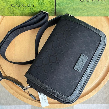 Luxury Refined Shoulder Bag