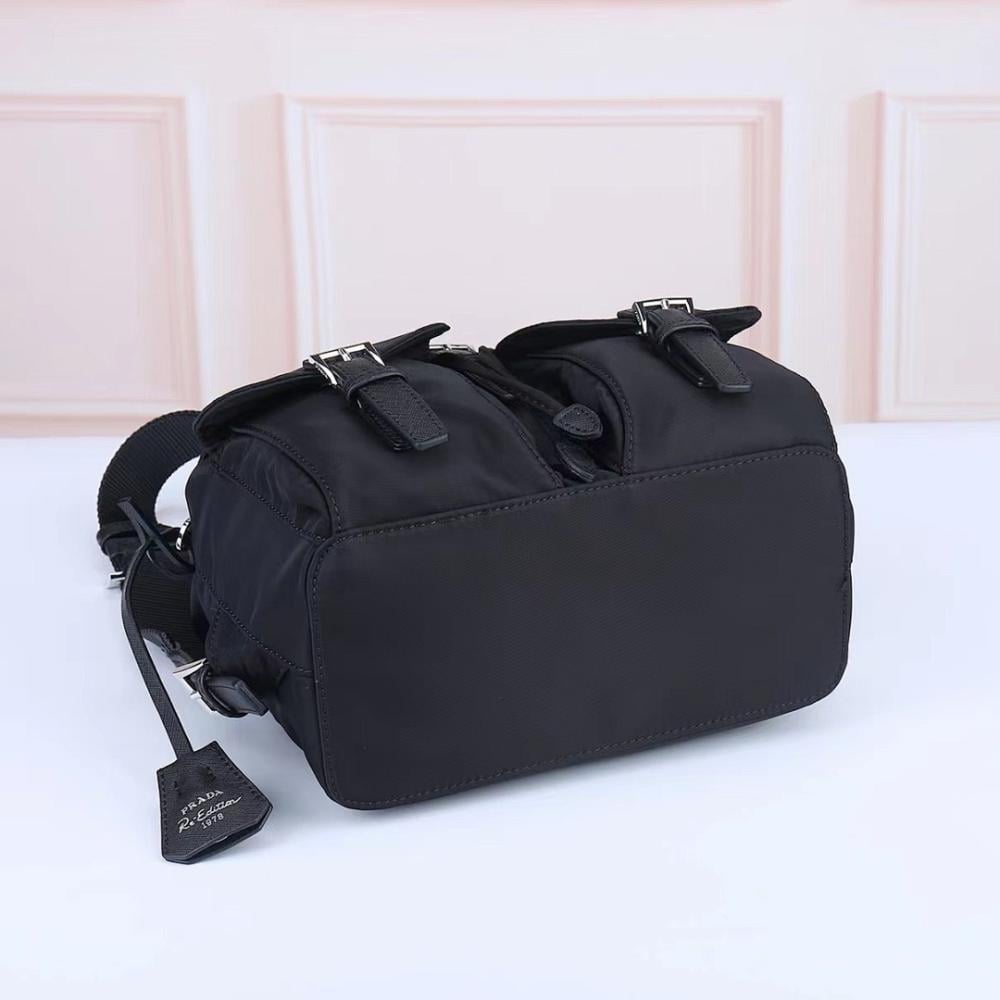 Stylish Premium Woven Nylon Crossbody Bag