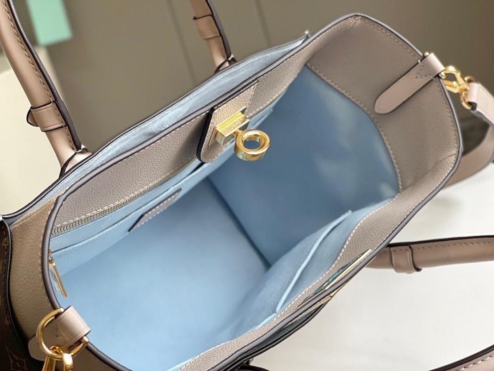 Luxury Refined Leather Shoulder Bag