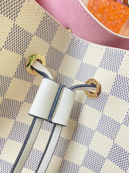 Classic Elegant Beige Woven Canvas Bucket Bag – Special Edition