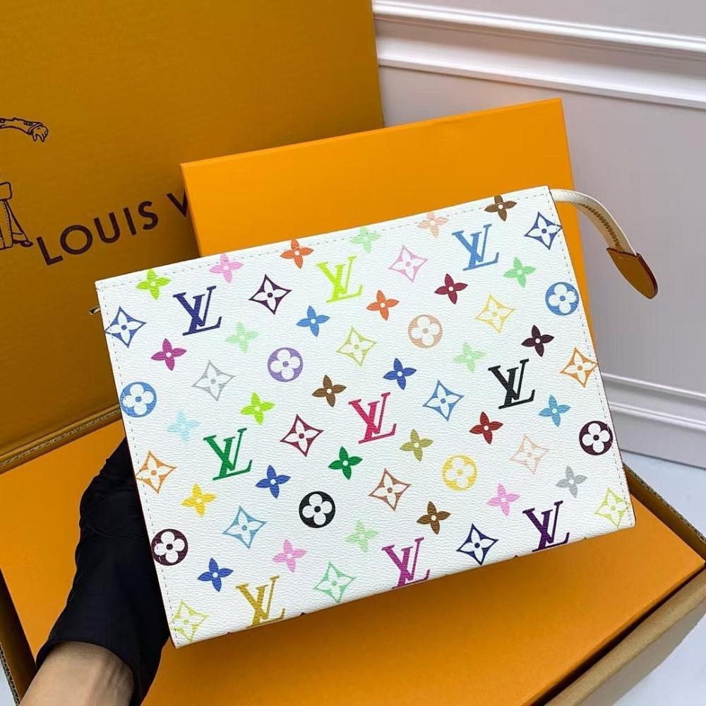 Elegant Monogram Shoulder Bag – Limited Edition