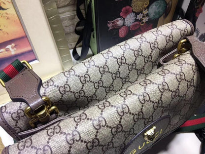 Stylish Refined Brown Leather Shoulder Bag