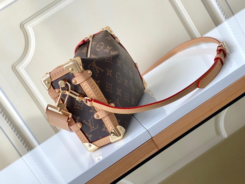 Luxury Stylish Monogram Bag – Special Edition