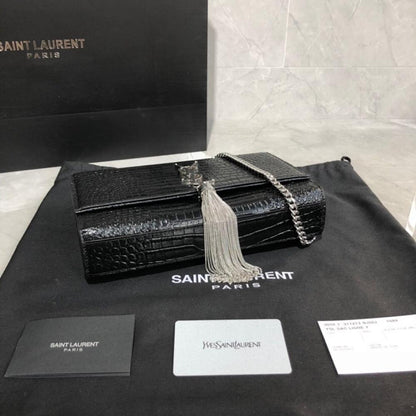 Stylish Silver Leather Top Handle Bag – Limited Edition