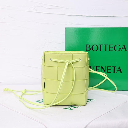 Italian-Inspired Stylish Woven Crossbody Bag