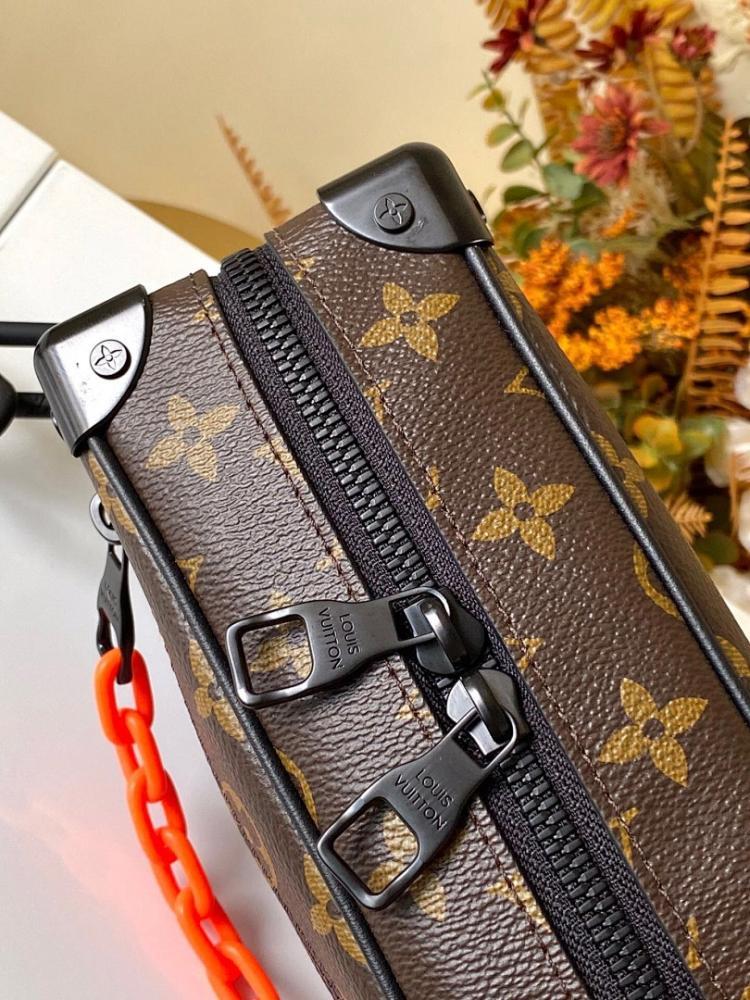 Luxury Black Shoulder Bag – Special Edition