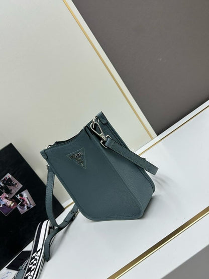 Luxury Elegant Printed Leather Shoulder Bag