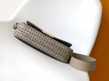 Classic Shoulder Bag