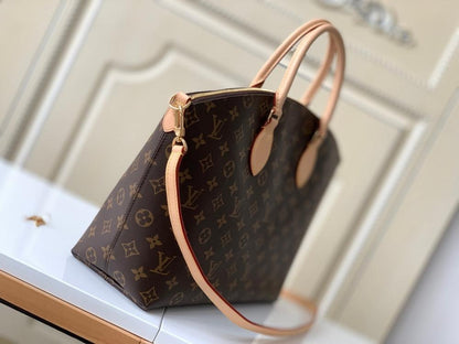 Stylish Leather Shoulder Bag – Limited Edition