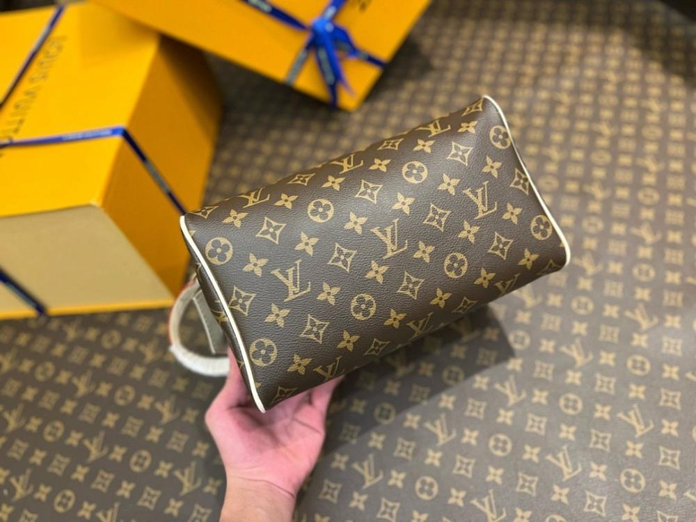 Luxury Refined Embroidered Leather Top Handle Bag