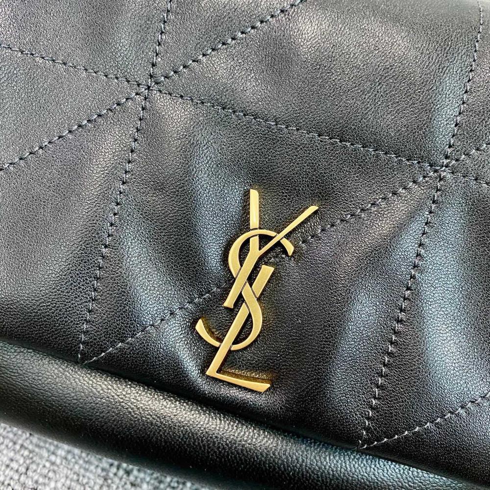 Elegant Shoulder Bag