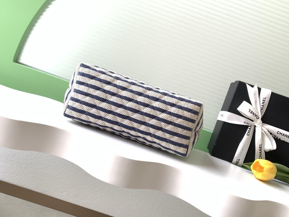 Straw Wallet