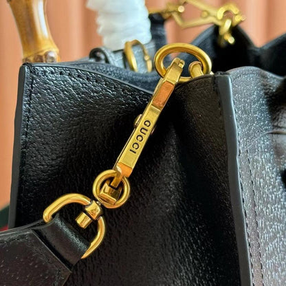 Stylish Crossbody Bag – Limited Edition