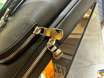 Luxury Refined Canvas Shoulder Bag