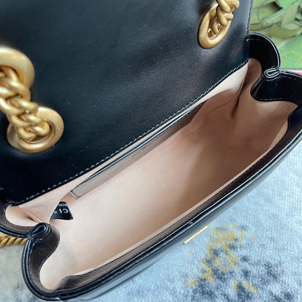 Modern Italian-Inspired Shoulder Bag