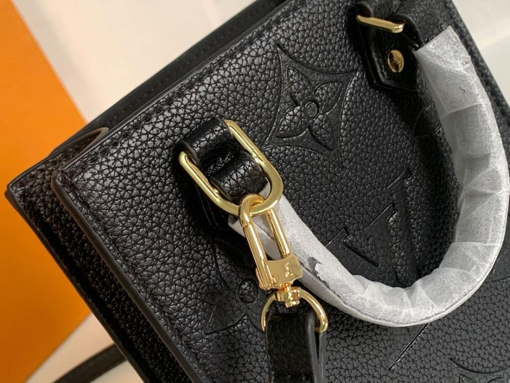 Stylish Refined Leather Shoulder Bag