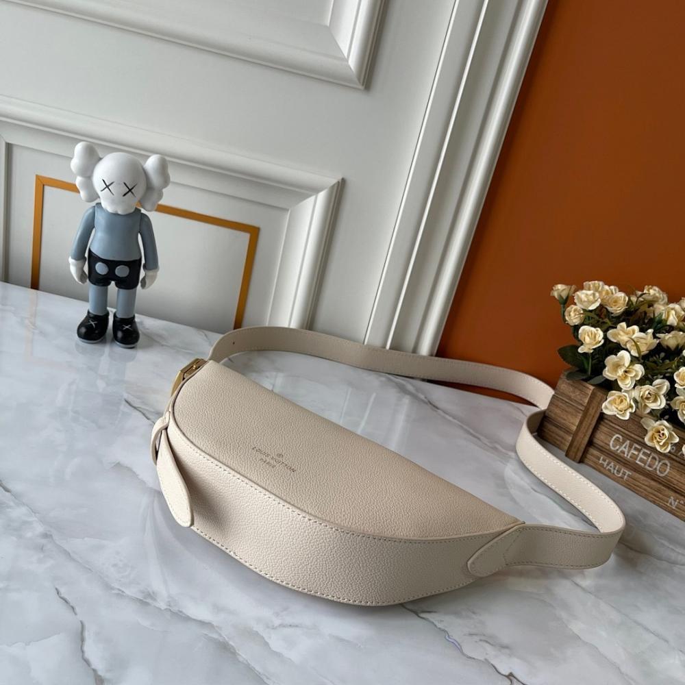 Modern Luxury Calfskin Shoulder Bag – Special Edition